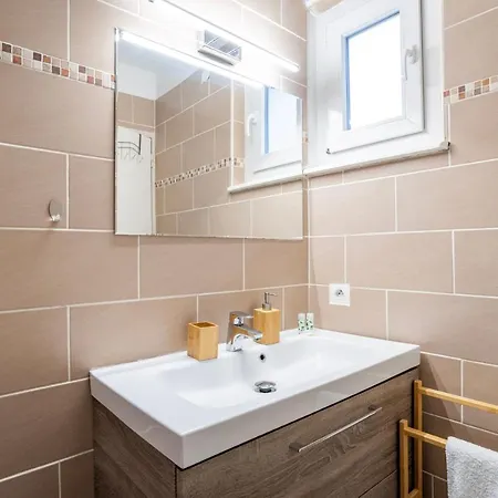Le Lys - Calme A 5 Min Tram, Proche Centre Stras Appartement *